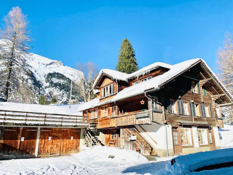 Cozy Apartment In Vintage House In Kandersteg Zewnętrze zdjęcie